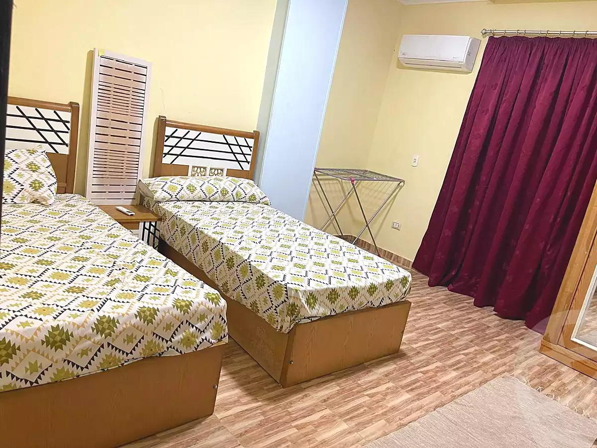 https://aqarmap.com.eg/ar/listing/7181992-for-rent-cairo-6th-of-october-el-ahyaa-neighborhood-2nd-mohammed-al-senousi-st