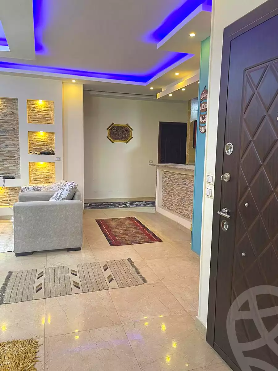 https://aqarmap.com.eg/ar/listing/7181992-for-rent-cairo-6th-of-october-el-ahyaa-neighborhood-2nd-mohammed-al-senousi-st