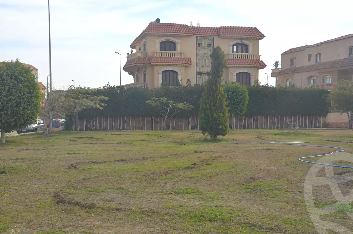 https://aqarmap.com.eg/ar/listing/7182006-for-sale-cairo-el-sheikh-zayed-city-el-hay-el-thaleth-ashaer-lhy-lthlth-shr