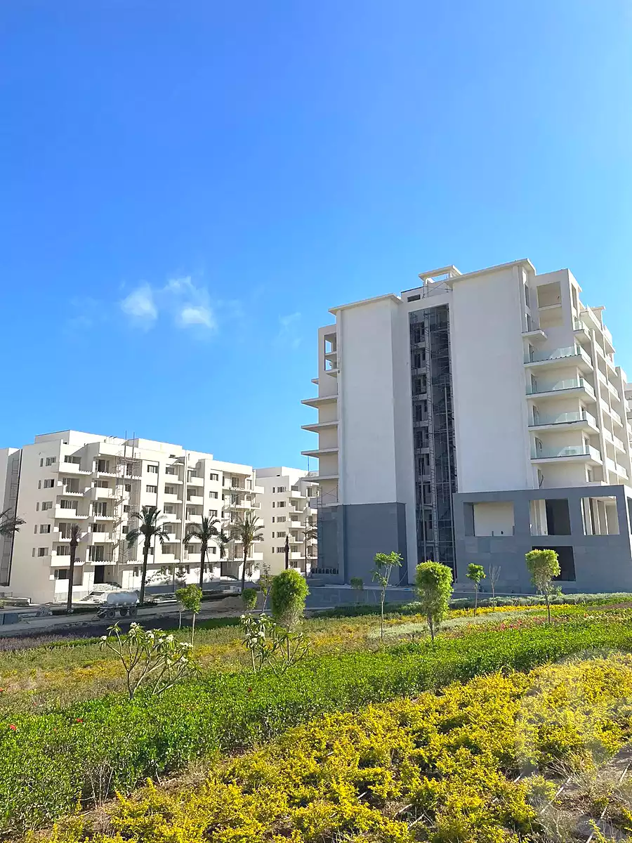 https://aqarmap.com.eg/ar/listing/7182114-for-sale-north-coast-new-alamein-mntj-t-l-lmyn-ljdyd-kmbwnd-mzryn