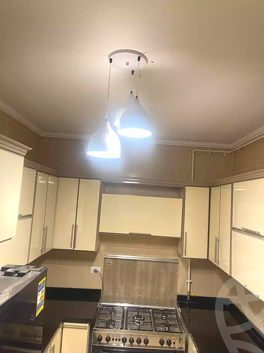 https://aqarmap.com.eg/en/listing/7182328-for-rent-cairo-el-sheikh-zayed-city-compounds-dh-drys