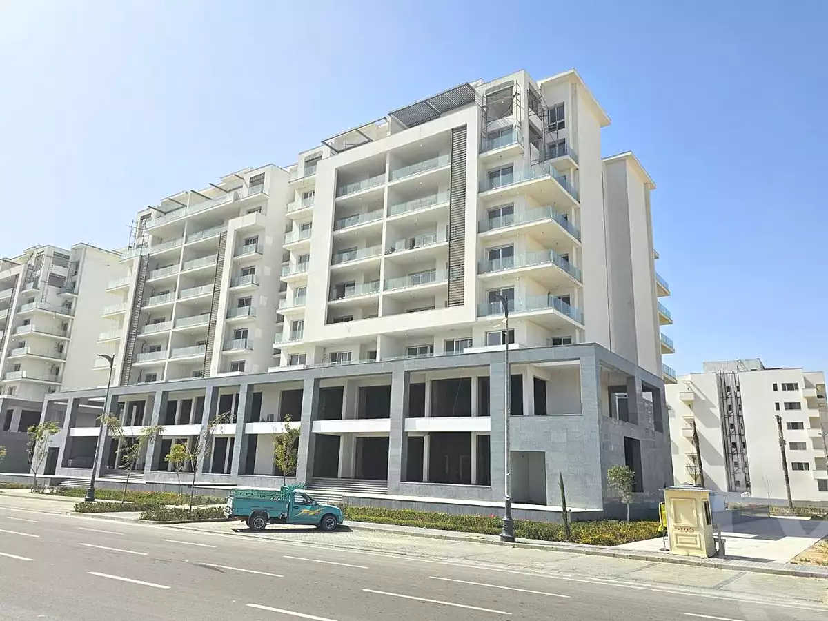 https://aqarmap.com.eg/ar/listing/7182335-for-sale-north-coast-new-alamein-mntj-t-l-lmyn-ljdyd-kmbwnd-mzryn