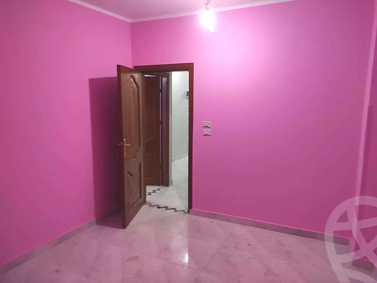 https://aqarmap.com.eg/en/listing/7182361-for-sale-cairo-helwan-kwrnysh-hlwn