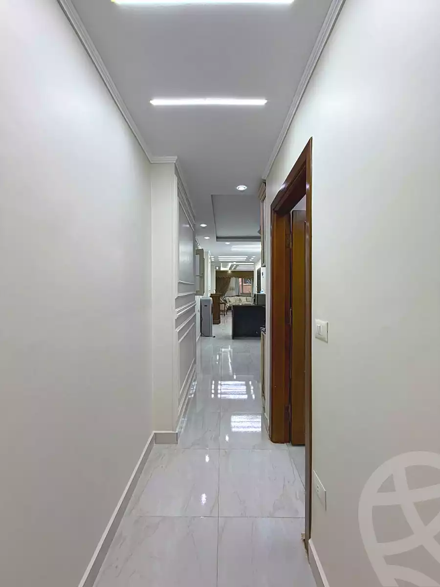 https://aqarmap.com.eg/ar/listing/7182491-for-sale-alexandria-sydy-bshr-sydy-bshr-bhry-shr-khld-bn-lwlyd