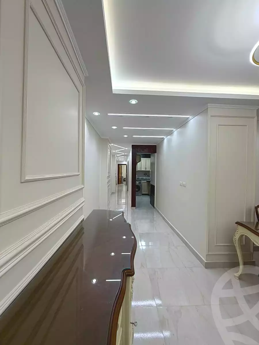 https://aqarmap.com.eg/ar/listing/7182628-for-sale-alexandria-sydy-bshr-sydy-bshr-bhry-shr-khld-bn-lwlyd