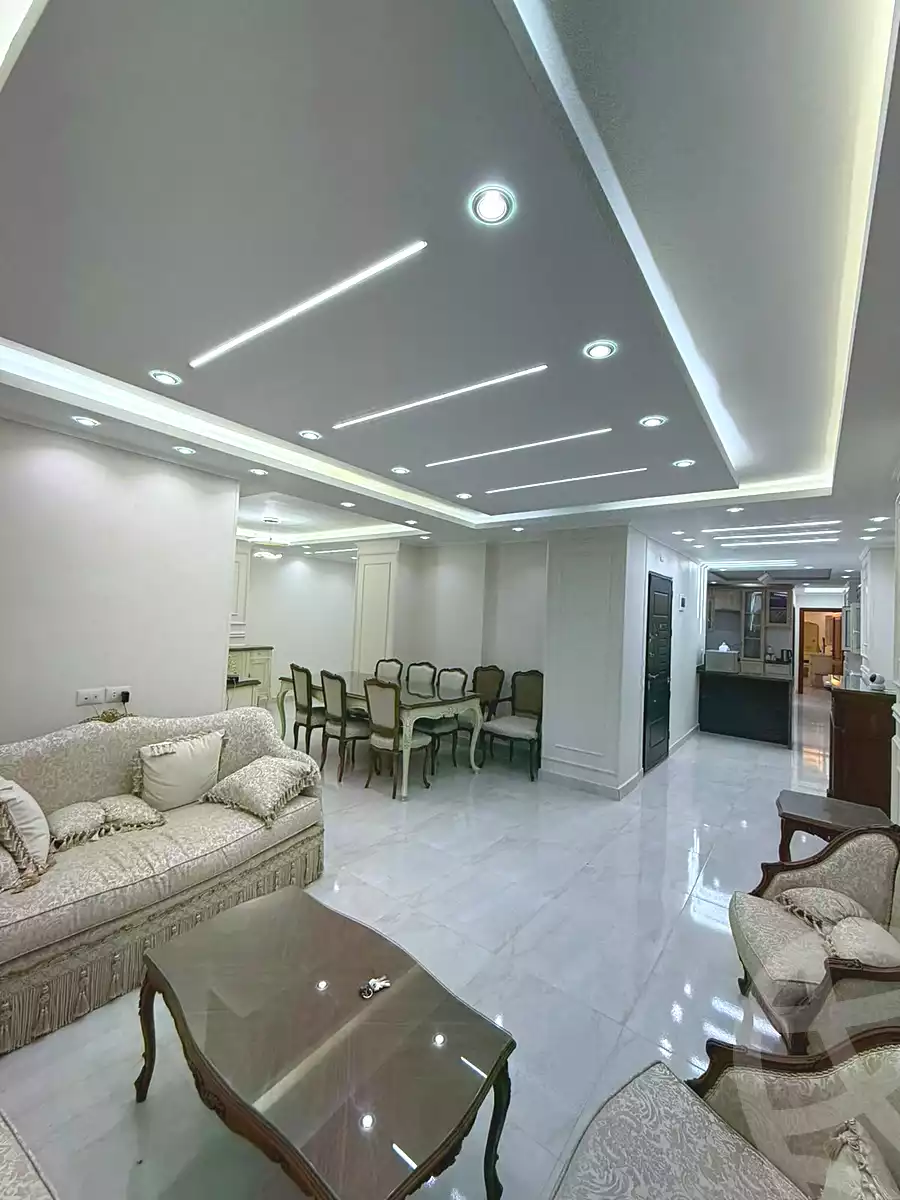 https://aqarmap.com.eg/ar/listing/7182628-for-sale-alexandria-sydy-bshr-sydy-bshr-bhry-shr-khld-bn-lwlyd