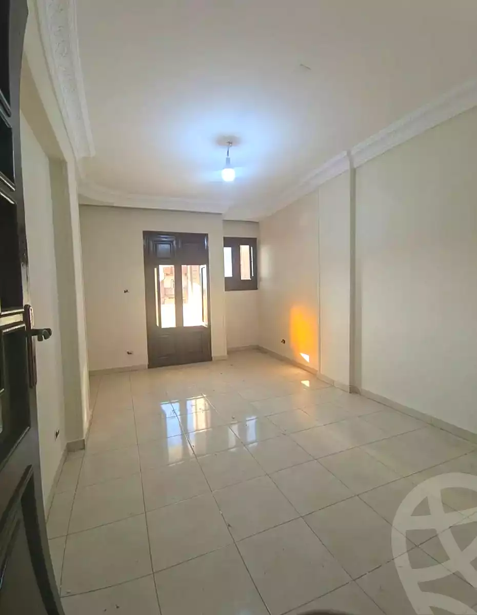 https://aqarmap.com.eg/ar/listing/7182675-for-sale-alexandria-al-agamy-el-hanouvel-al-haded-we-al-soulb-st