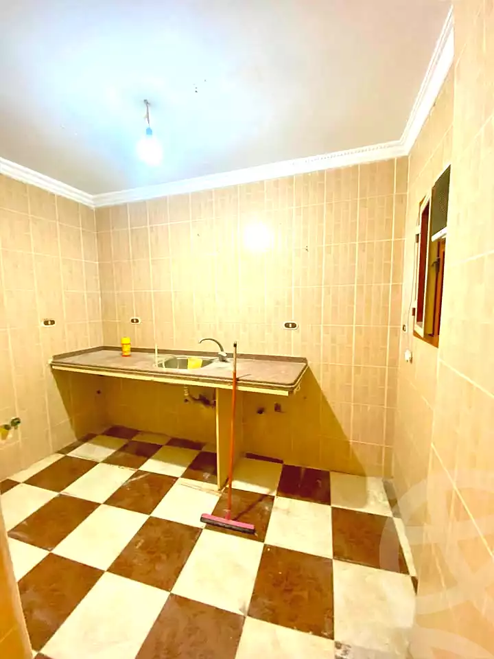 https://aqarmap.com.eg/en/listing/7182766-for-sale-alexandria-al-agamy-lbytsh-ain-shams-st
