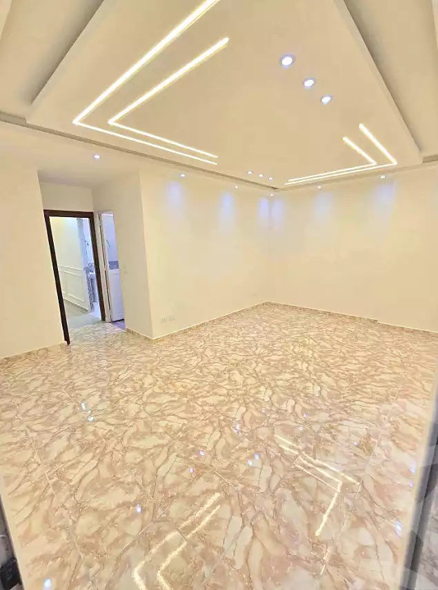 https://aqarmap.com.eg/en/listing/7182836-for-sale-alexandria-sydy-bshr-sydy-bshr-bhry-shr-khld-bn-lwlyd