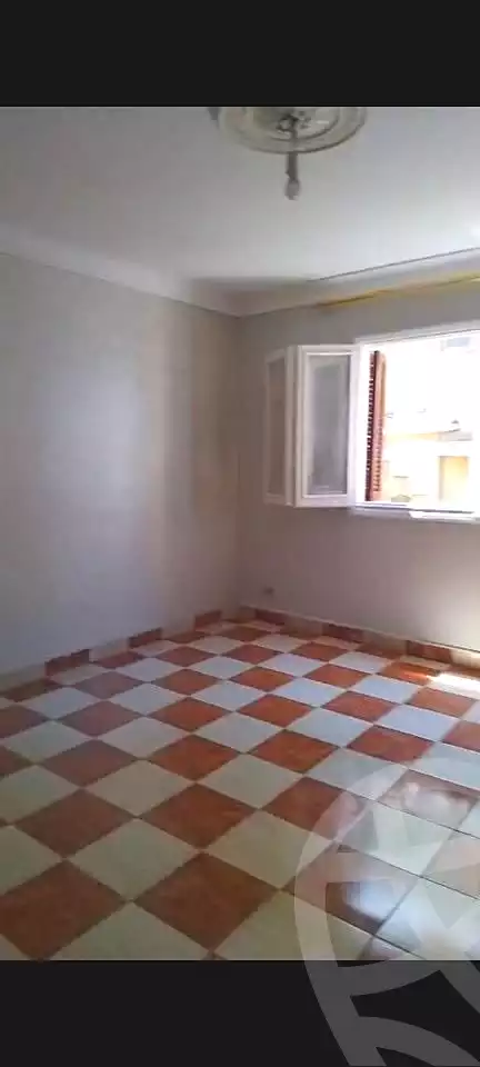 https://aqarmap.com.eg/ar/listing/7182862-for-sale-alexandria-al-agamy-lbytsh