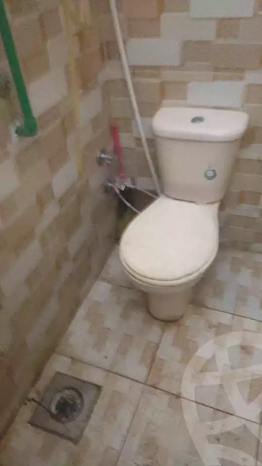 https://aqarmap.com.eg/ar/listing/7182954-for-rent-alexandria-moharram-bey