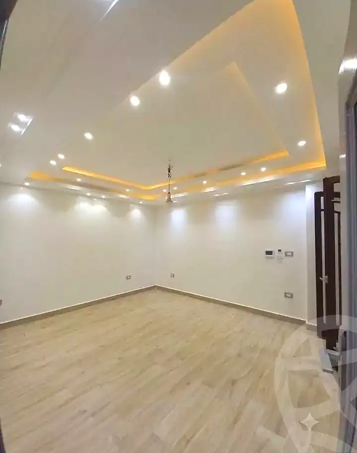 https://aqarmap.com.eg/ar/listing/7183000-for-sale-alexandria-al-agamy-lbytsh-mohamed-el-fardi-st
