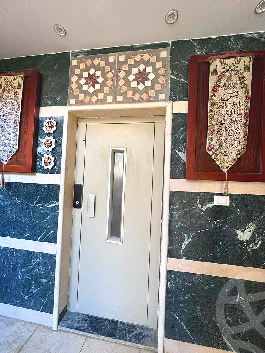 https://aqarmap.com.eg/ar/listing/7183073-for-sale-cairo-new-cairo-compounds-kmbwnd-lnkhyl