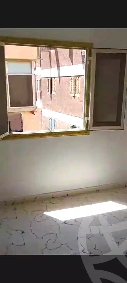https://aqarmap.com.eg/ar/listing/7183086-for-sale-alexandria-al-agamy-lbytsh-sabrin-st