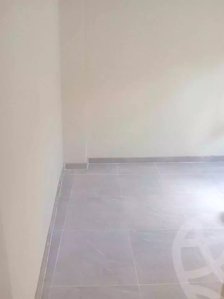 https://aqarmap.com.eg/en/listing/7183254-for-sale-alexandria-al-agamy-lbytsh-saad-zaghloul-st