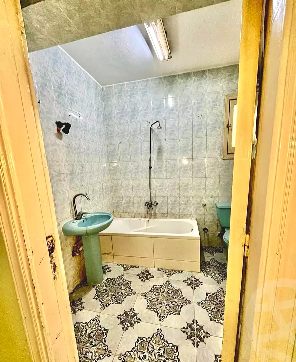 https://aqarmap.com.eg/ar/listing/7183255-for-sale-alexandria-el-mandara-alex-el-mandara-bahri