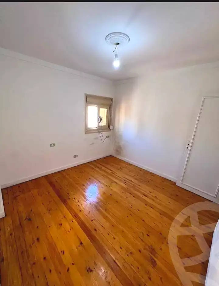 https://aqarmap.com.eg/ar/listing/7183601-for-rent-alexandria-fyktwry-shr-jml-bd-lnsr