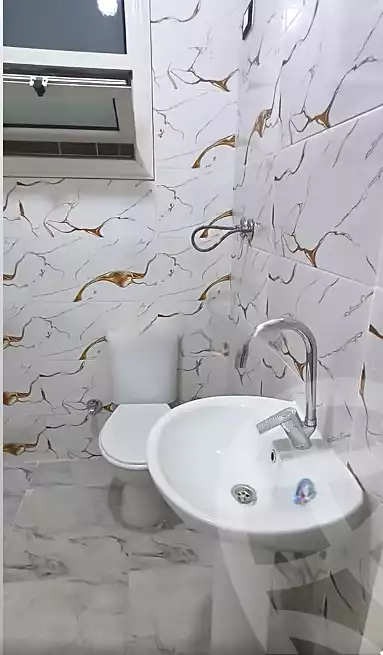 https://aqarmap.com.eg/ar/listing/7183690-for-sale-cairo-nozha-2-el-khamseen-st