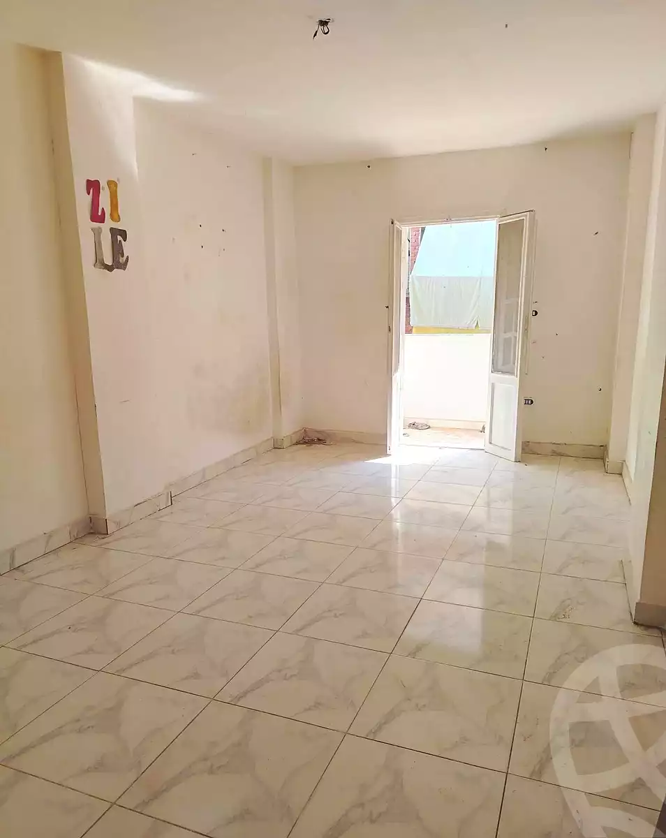 https://aqarmap.com.eg/en/listing/7183738-for-rent-alexandria-al-agamy-el-hanouvel-yathreb-st