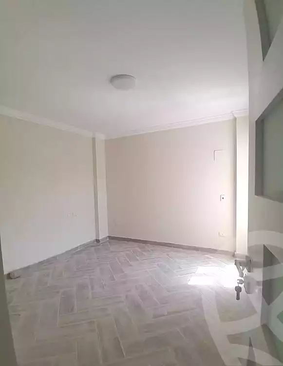 https://aqarmap.com.eg/en/listing/7183850-for-rent-alexandria-el-mandara