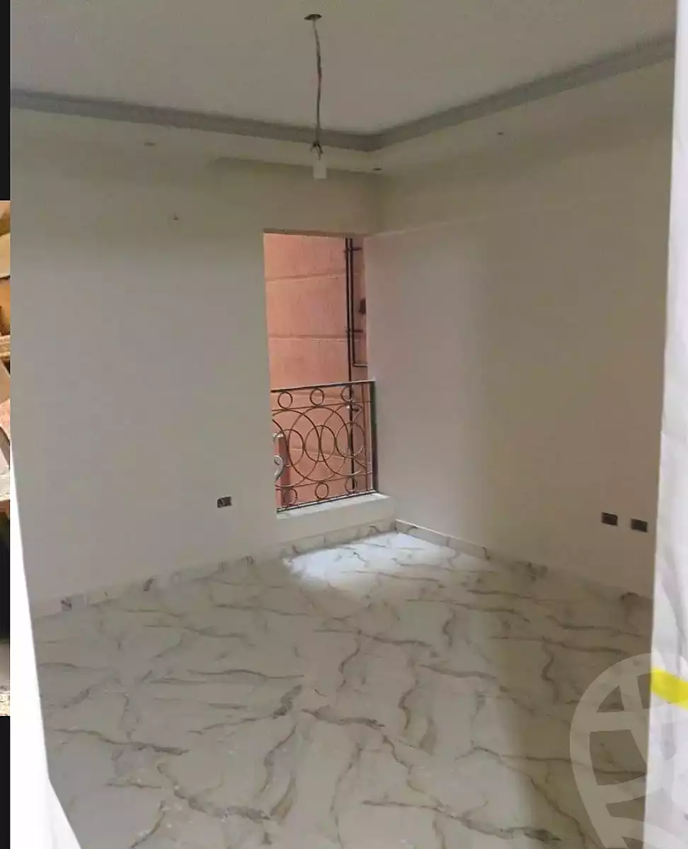 https://aqarmap.com.eg/en/listing/7183883-for-rent-alexandria-lsywf-gamila-city-compound