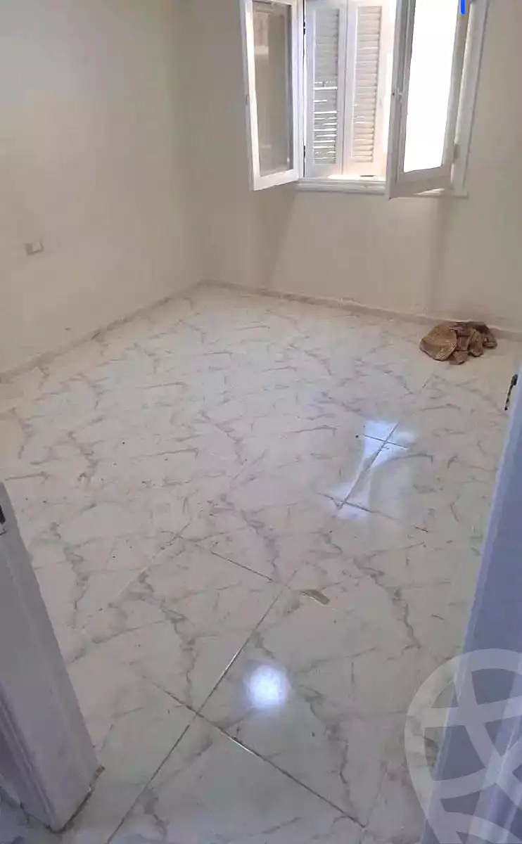 https://aqarmap.com.eg/ar/listing/7183936-for-rent-alexandria-al-agamy-lbytsh-shahr-al-assal-st