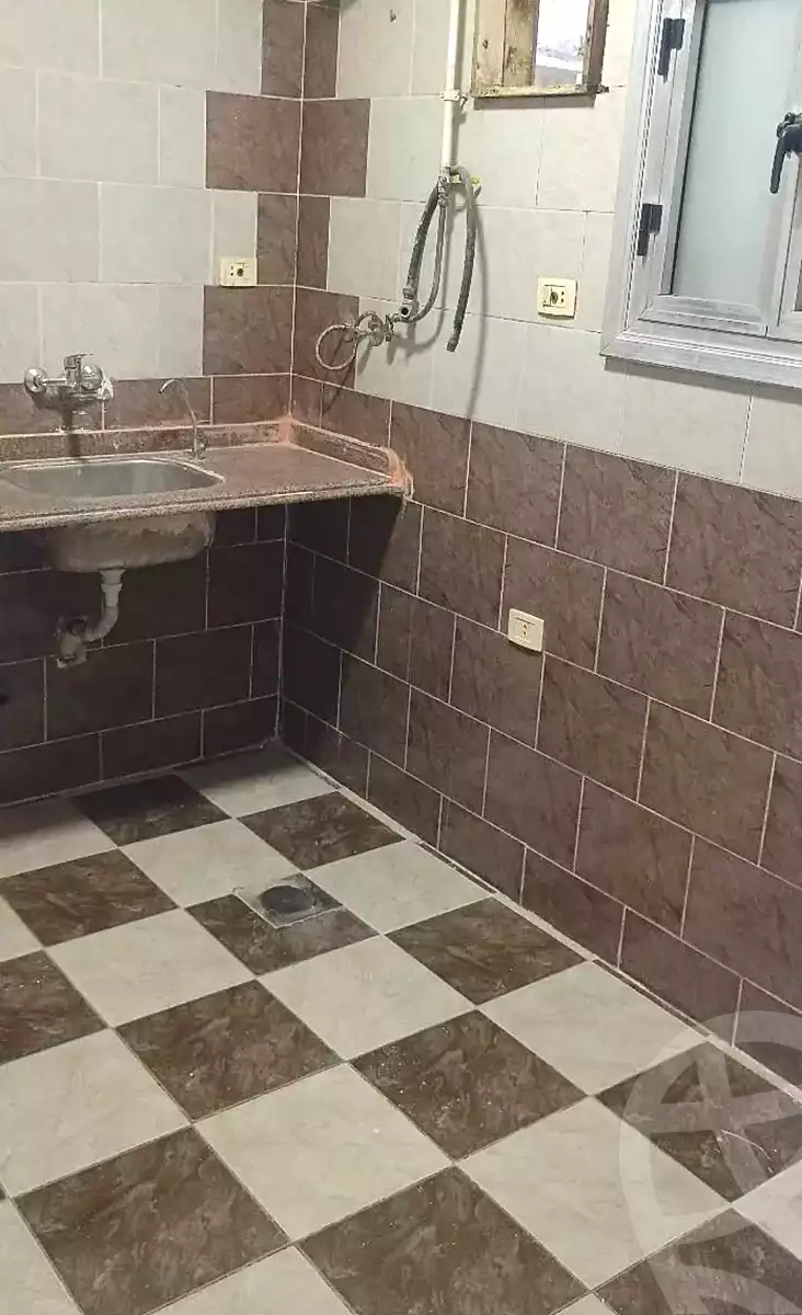 https://aqarmap.com.eg/ar/listing/7183944-for-sale-alexandria-sydy-bshr-sydy-bshr-bhry
