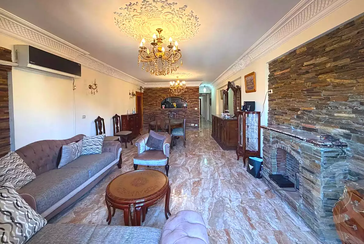 https://aqarmap.com.eg/en/listing/7184013-for-sale-alexandria-camp-cesar-port-said-street