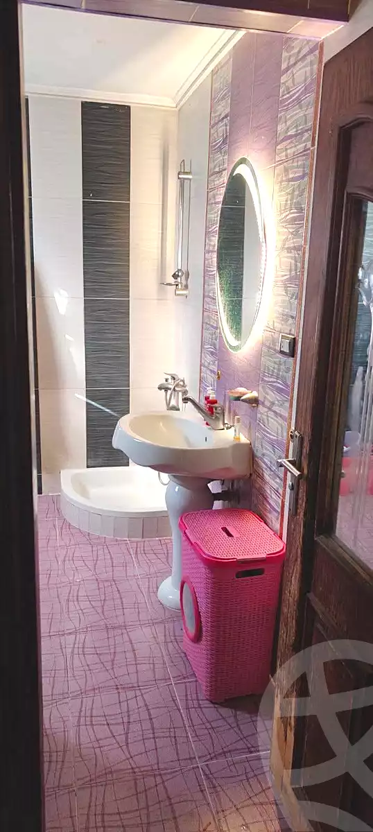 https://aqarmap.com.eg/en/listing/7184410-for-sale-cairo-helwan-mnshy-yn-hlwn-rael-st