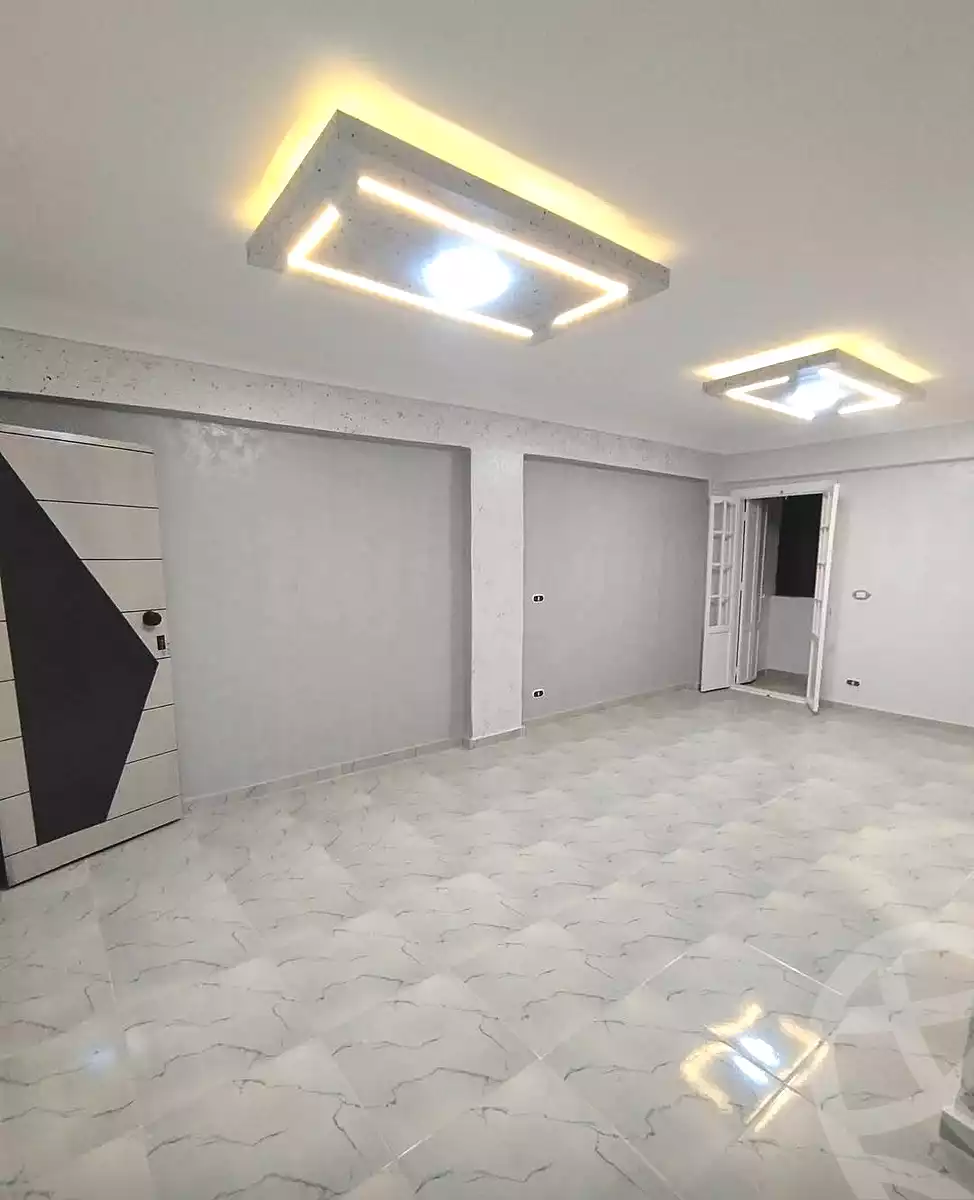 https://aqarmap.com.eg/ar/listing/7184466-for-sale-alexandria-lsywf-el-falki