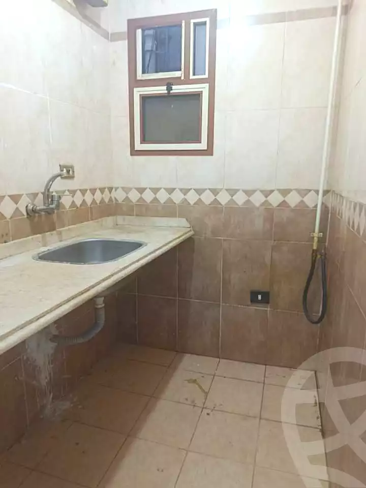 https://aqarmap.com.eg/ar/listing/7184665-for-sale-alexandria-lsywf-el-falki
