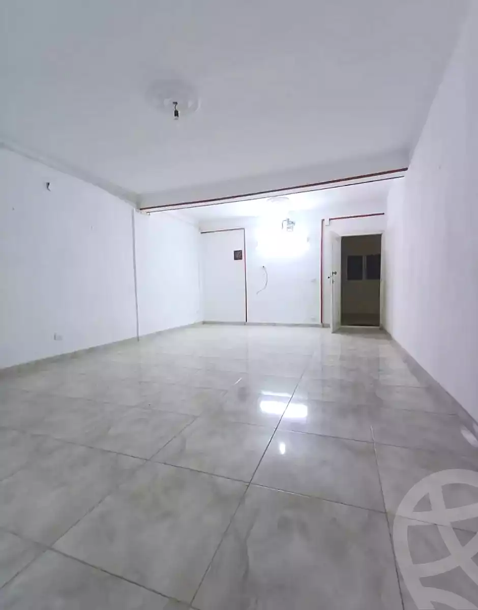 https://aqarmap.com.eg/en/listing/7184693-for-rent-alexandria-al-agamy-lbytsh-al-samalehy-1-st