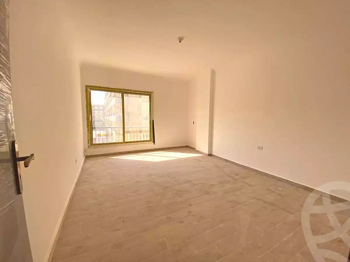 https://aqarmap.com.eg/ar/listing/7184702-for-sale-cairo-6th-of-october-el-tawsaat-el-shamalya-ltws-t-lsyhy-lshmly