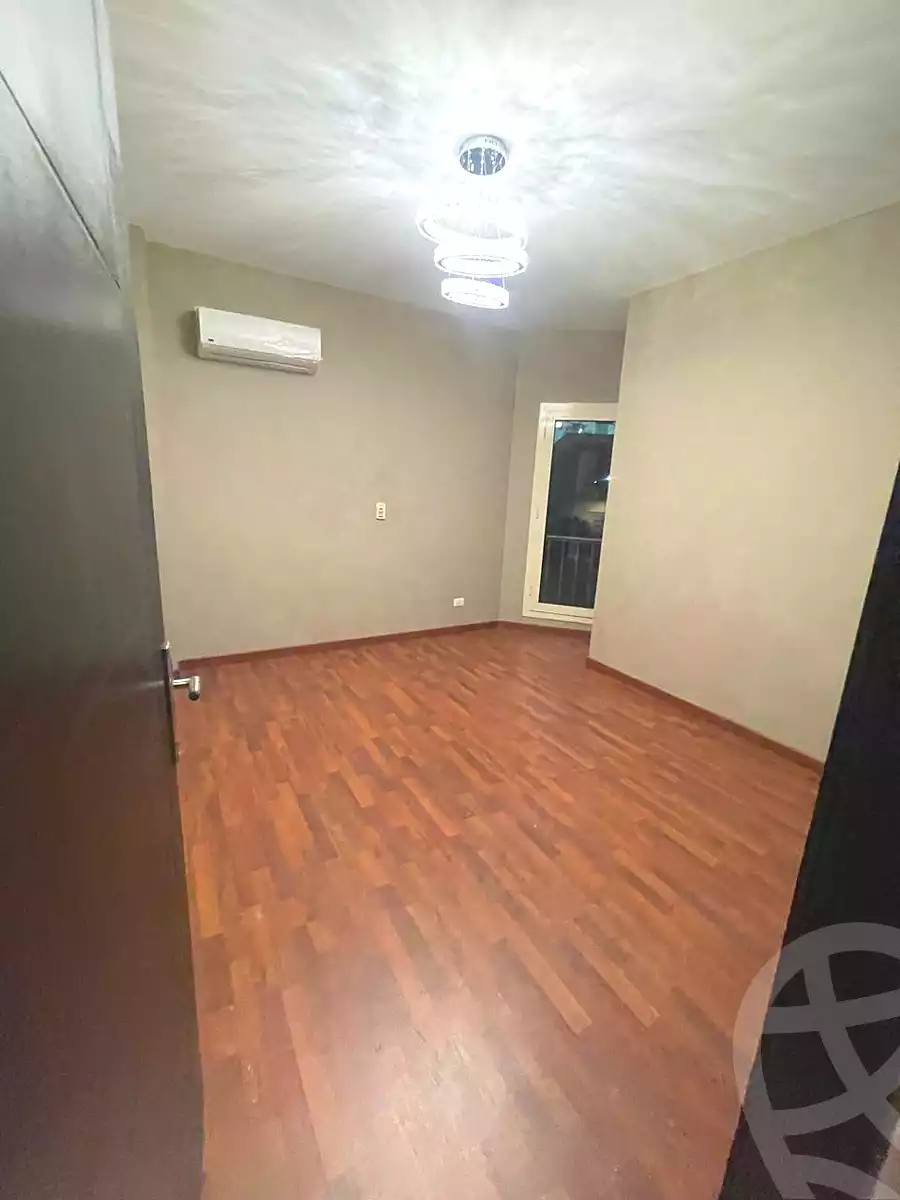 https://aqarmap.com.eg/en/listing/7184798-for-rent-cairo-el-sheikh-zayed-city-compounds-dh-drys