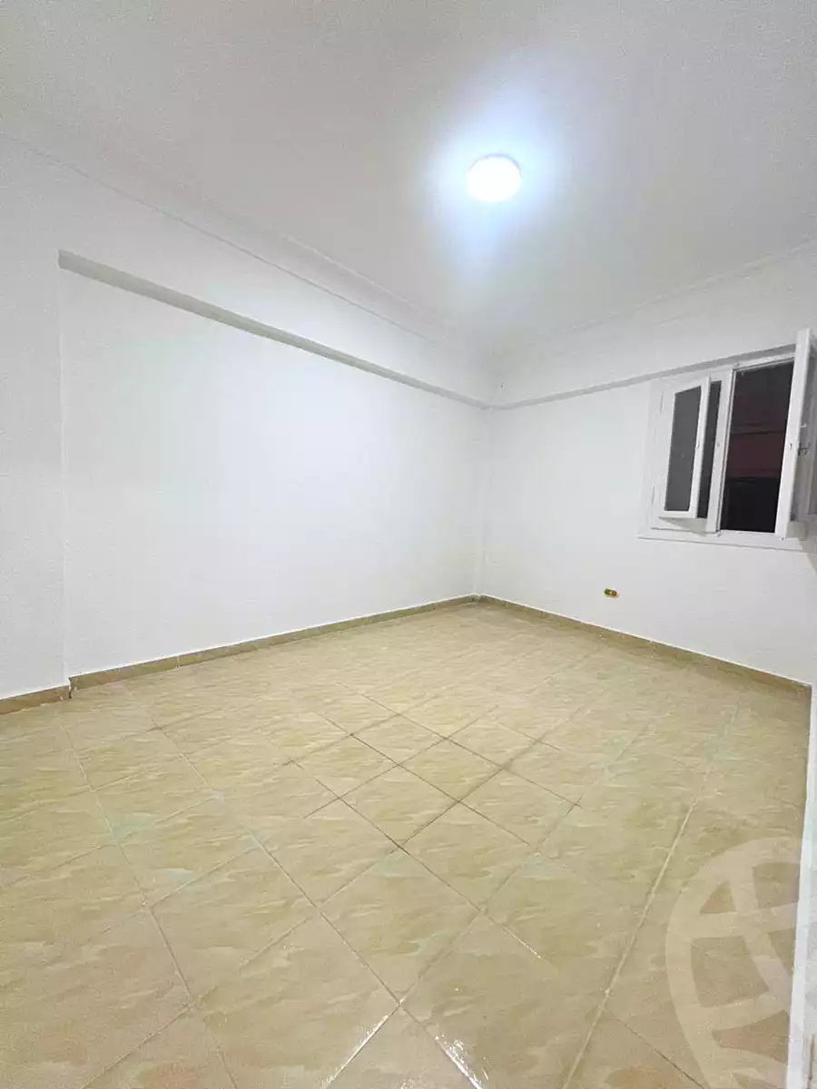 https://aqarmap.com.eg/en/listing/7185311-for-sale-alexandria-al-agamy-shataa-el-nakheel