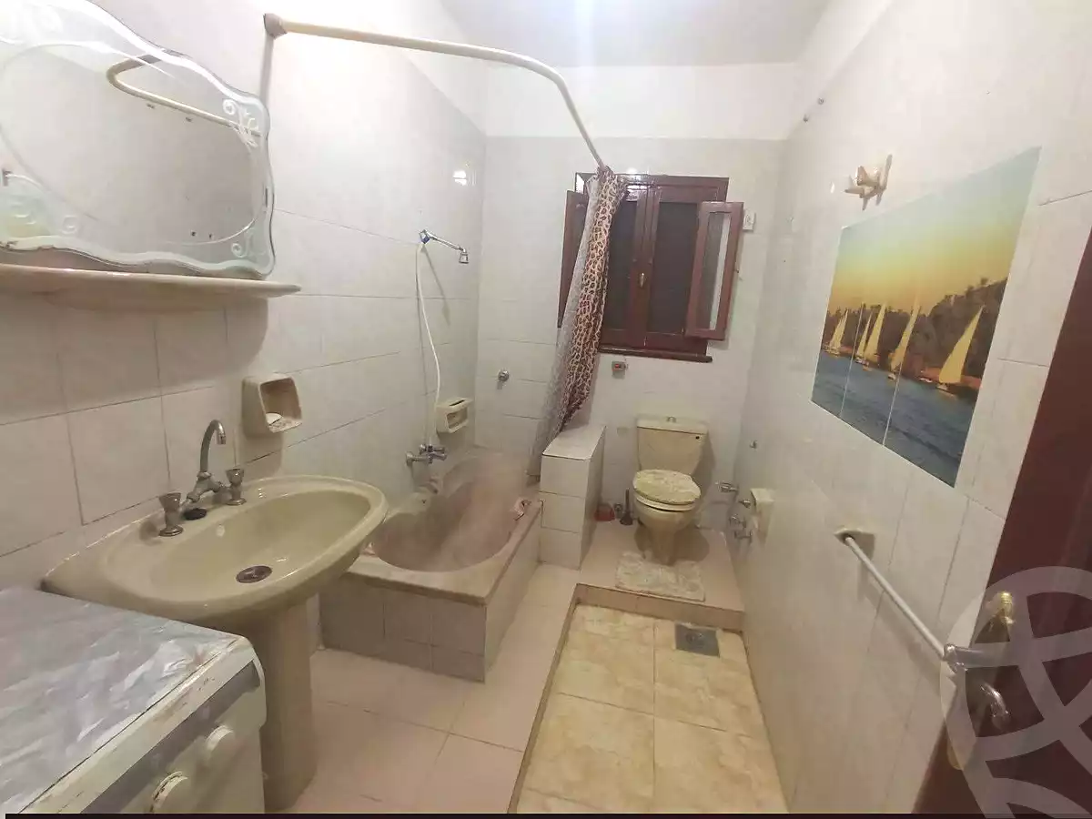https://aqarmap.com.eg/ar/listing/7185347-for-sale-alexandria-al-agamy-lbytsh-shahr-al-assal-st
