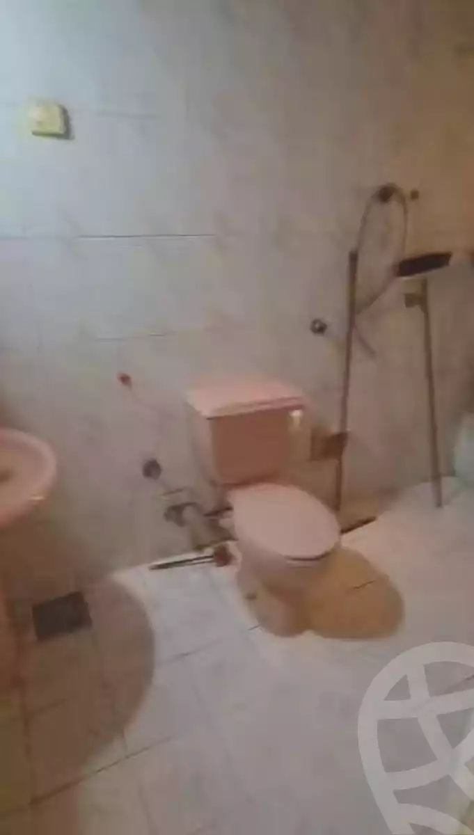 https://aqarmap.com.eg/ar/listing/7185356-for-sale-alexandria-el-asafra-shr-45