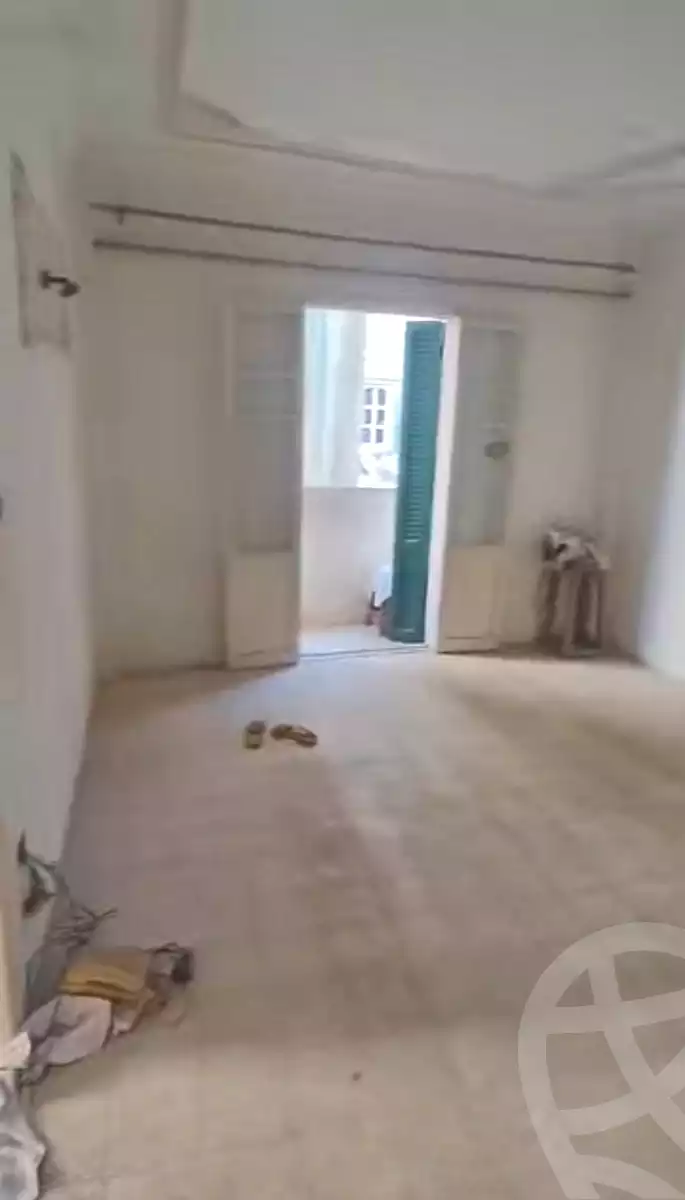 https://aqarmap.com.eg/ar/listing/7185356-for-sale-alexandria-el-asafra-shr-45