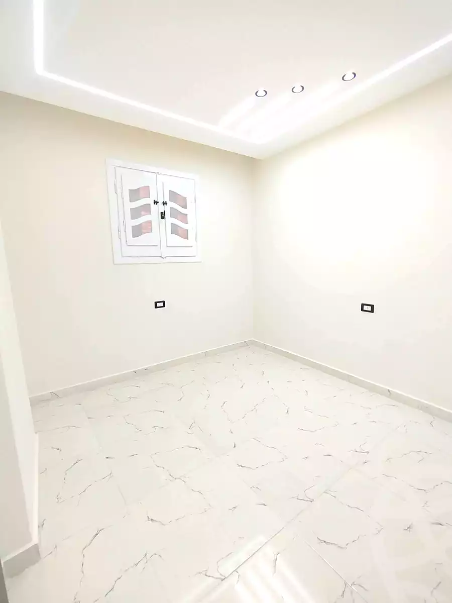 https://aqarmap.com.eg/ar/listing/7185617-for-sale-alexandria-lsywf-el-falki
