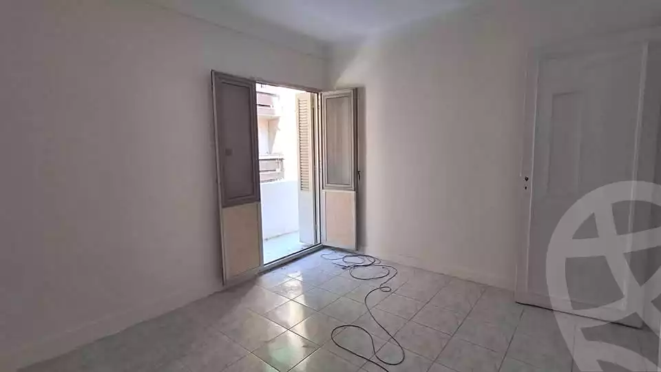 https://aqarmap.com.eg/ar/listing/7185800-for-sale-alexandria-miami-mahmoud-el-isawy-st