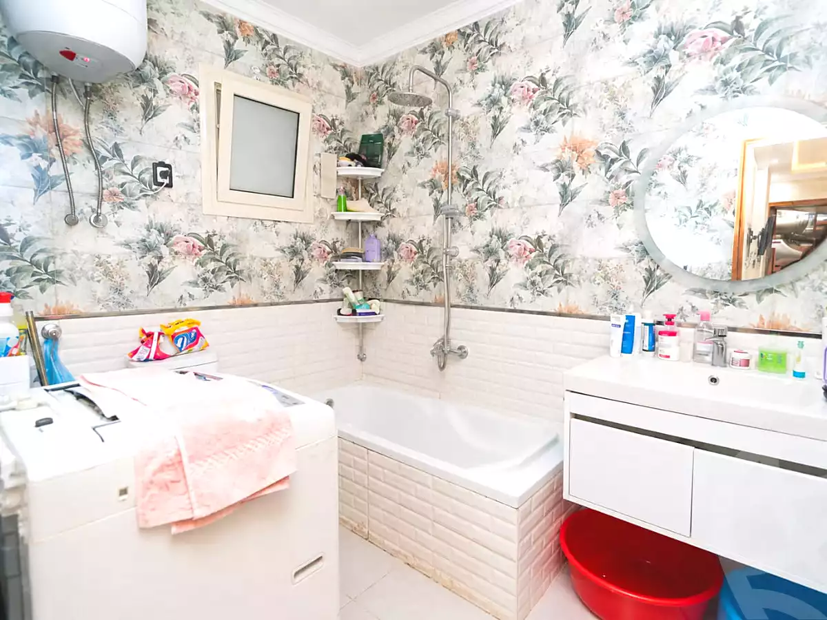 https://aqarmap.com.eg/ar/listing/7185773-for-sale-alexandria-camp-cesar-dr-hamid-nasr-st