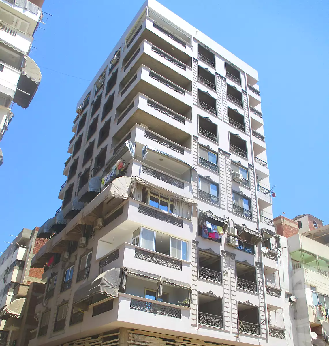 https://aqarmap.com.eg/en/listing/7185713-for-sale-port-said-bwr-fwd