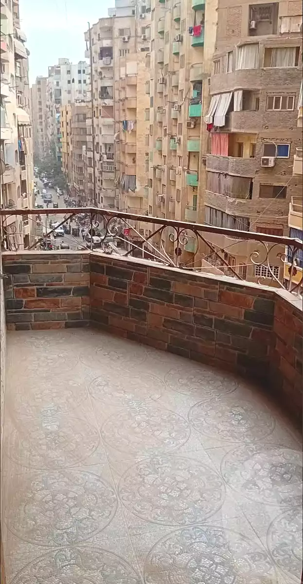 https://aqarmap.com.eg/ar/listing/7185949-for-sale-cairo-faisal-shareaa-el-safa-wa-el-marwah
