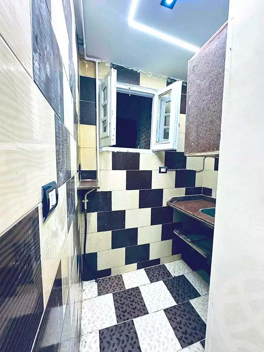 https://aqarmap.com.eg/en/listing/7186047-for-sale-alexandria-lsywf-el-falki