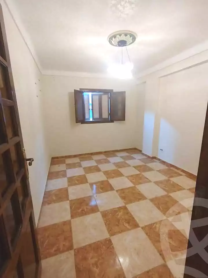 https://aqarmap.com.eg/ar/listing/7186068-for-sale-alexandria-lsywf-el-falki