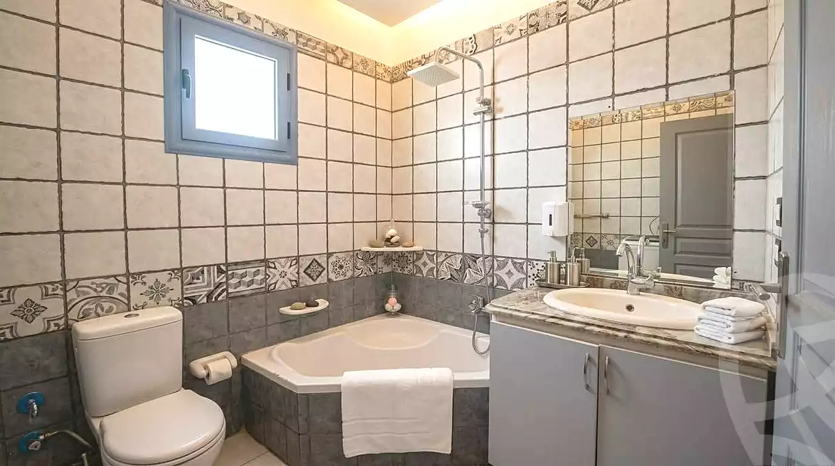 https://aqarmap.com.eg/en/listing/7186235-for-sale-alexandria-lsywf-el-falki