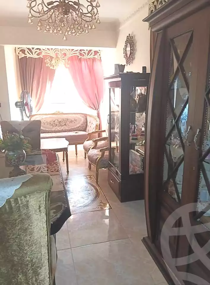 https://aqarmap.com.eg/ar/listing/7186294-for-sale-alexandria-lsywf-shamaa