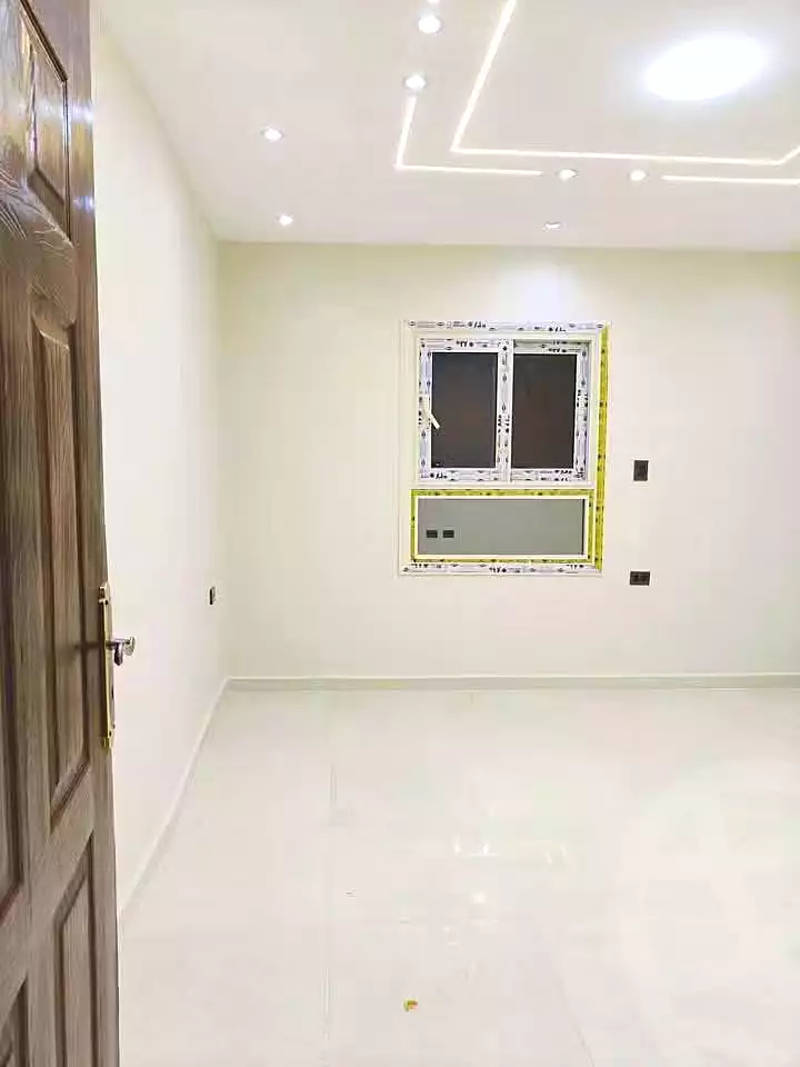 https://aqarmap.com.eg/ar/listing/7186291-for-sale-alexandria-al-agamy-el-hanouvel