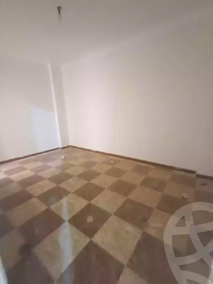 https://aqarmap.com.eg/en/listing/7186392-for-sale-alexandria-miami-street-57