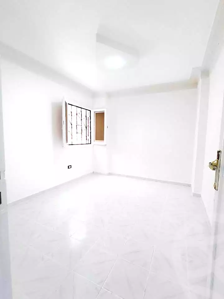 https://aqarmap.com.eg/ar/listing/7186438-for-sale-alexandria-al-agamy-shataa-el-nakheel